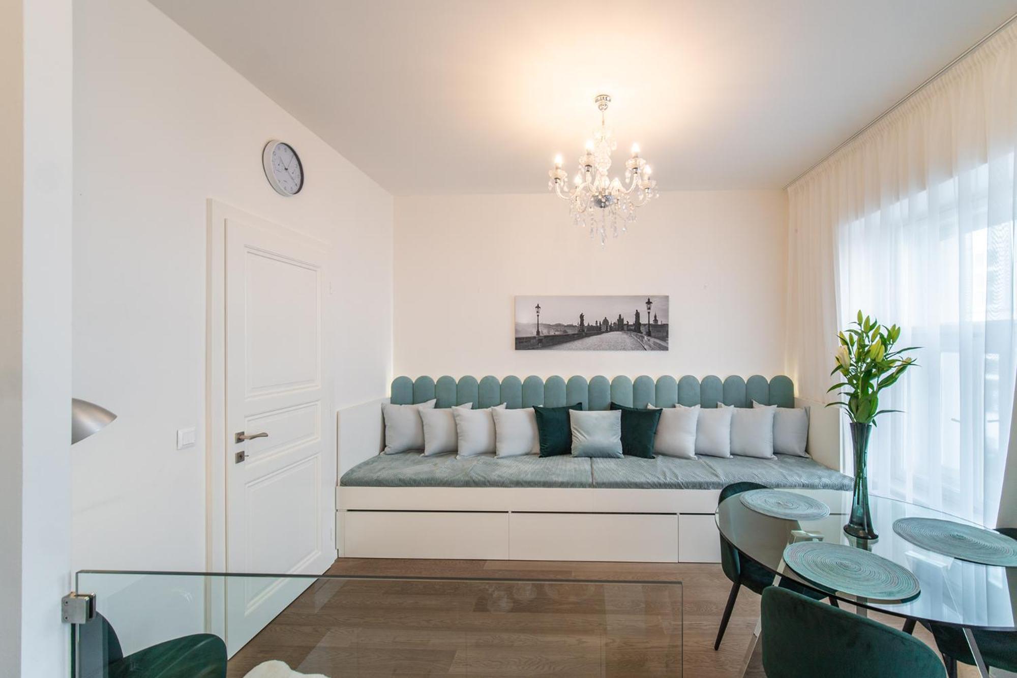 A - Lesser Town Apartament *